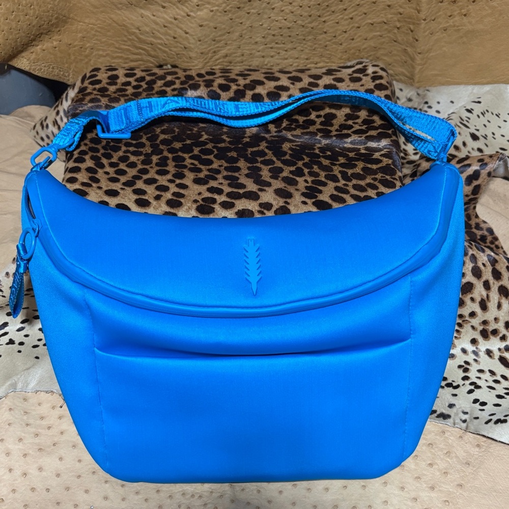 Vibrant Blue Women's Shoulder Bag